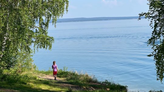 Падун: море и лес в центре жилого района
